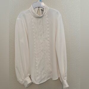 Zara XS White long sleeve blouse with lace detail. NWT